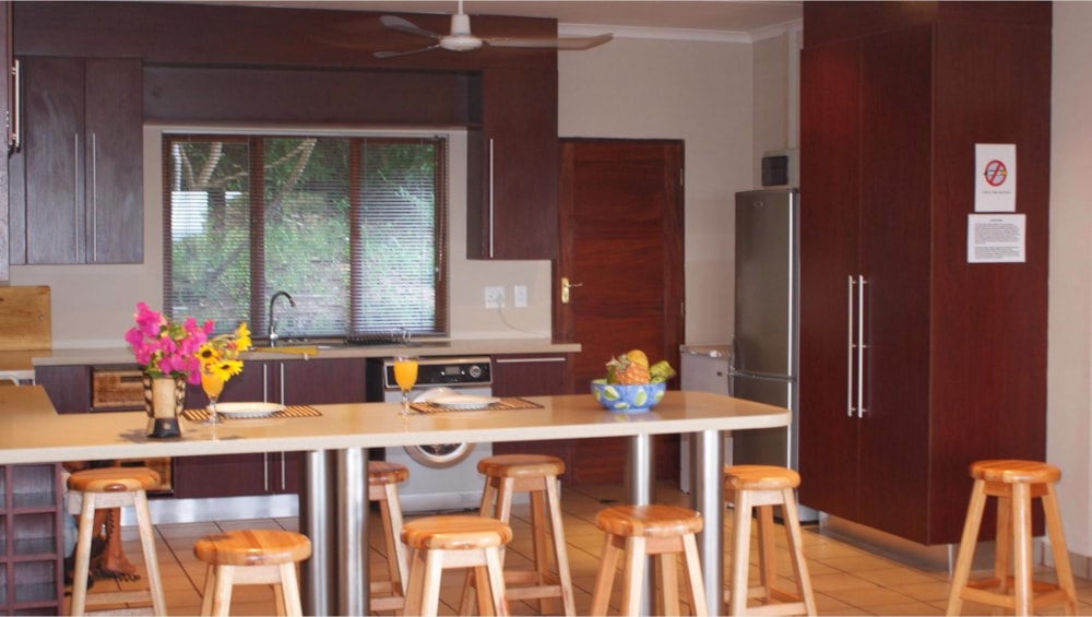 Beachfront villa for sale in Praia de Xai Xai, Mozambique - 3MQ1494244