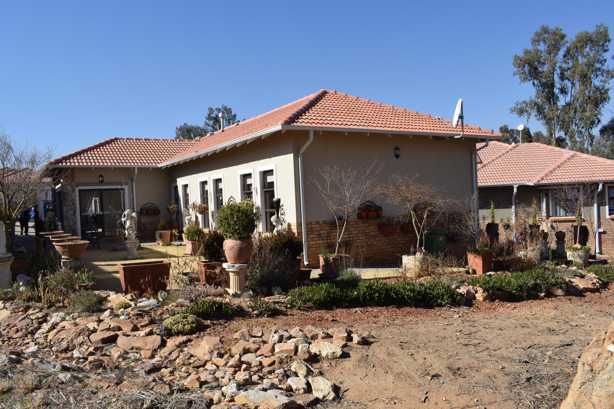 House for sale in Heidelberg, Gauteng - 1SP1614301