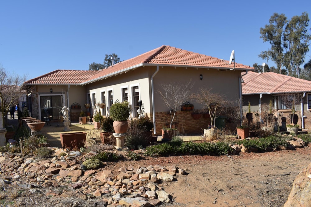 House for sale in Heidelberg, Gauteng - 1SP1614301 House for sale in Heidelberg, Gauteng - 1SP1614301