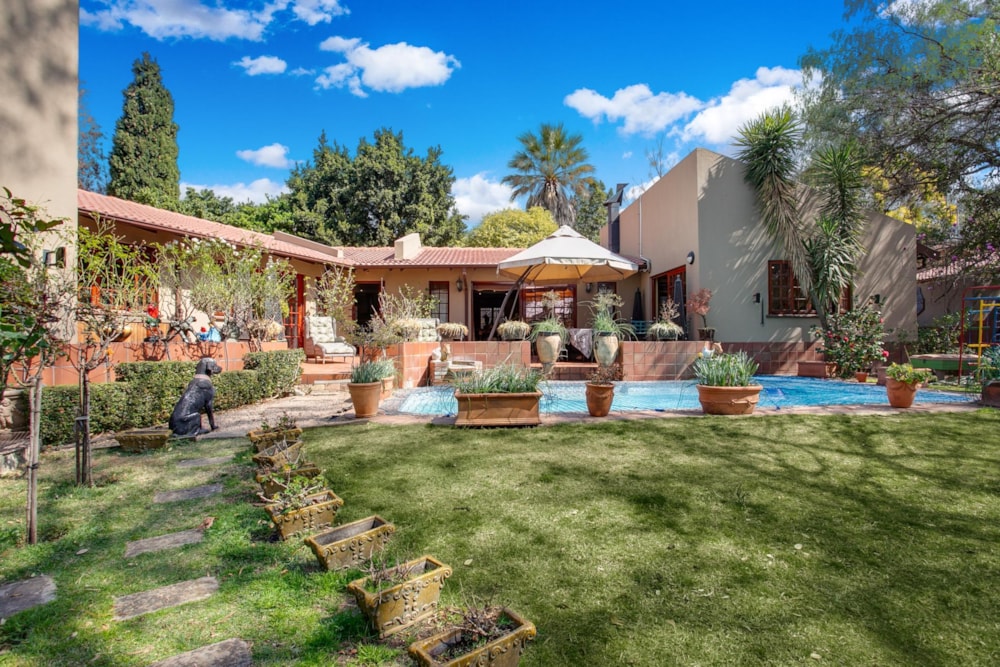 House for sale in Paulshof - FW1727204