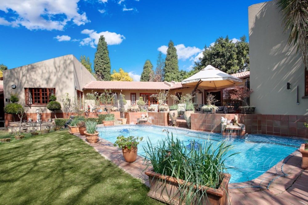 House for sale in Paulshof - FW1727204