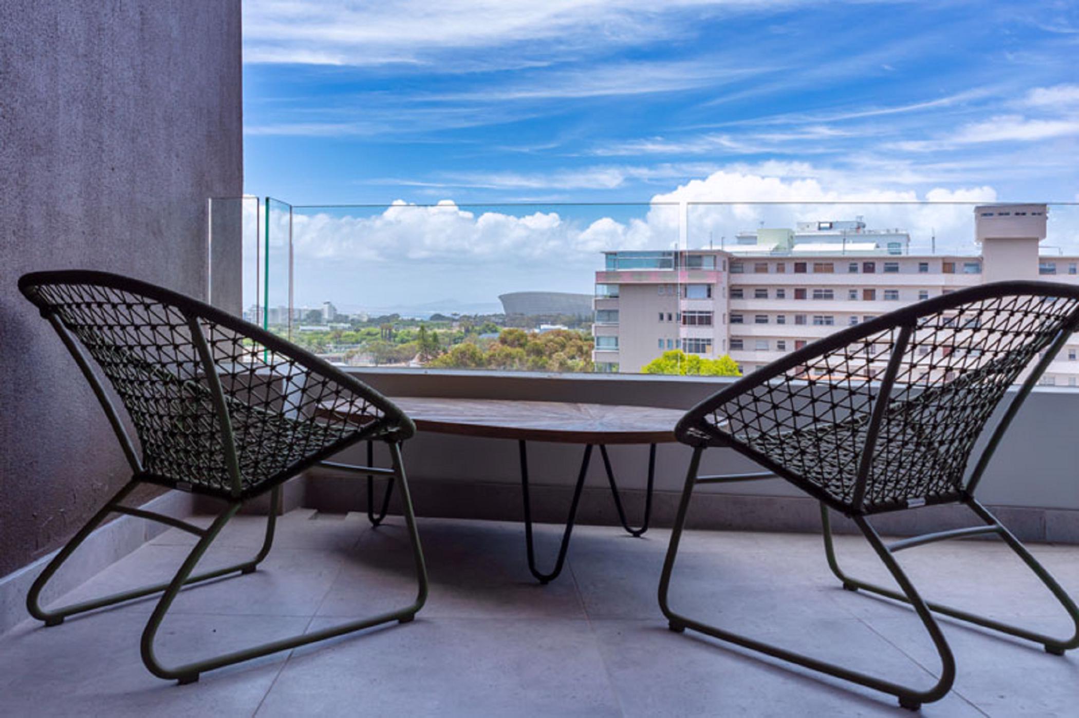 Apartment let in Three Anchor Bay - ASL1689813