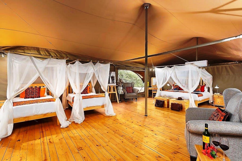 Game lodge for sale in Chobe, Botswana - 3BO1496295 Game lodge for sale in Chobe, Botswana - 3BO1496295