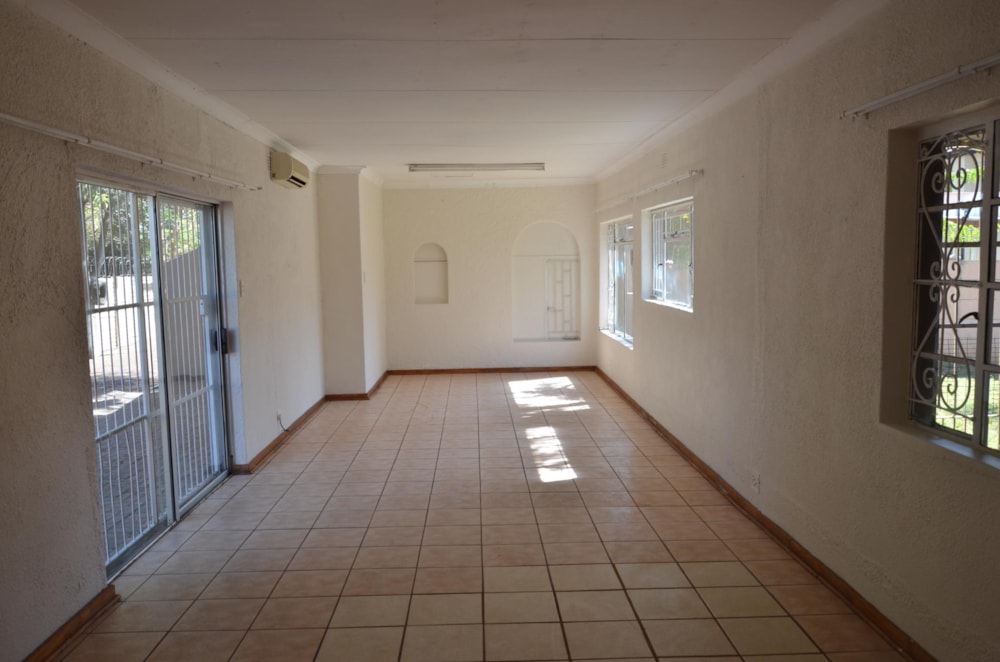 House for sale in Rustenburg - 1RU1496303 House for sale in Rustenburg - 1RU1496303