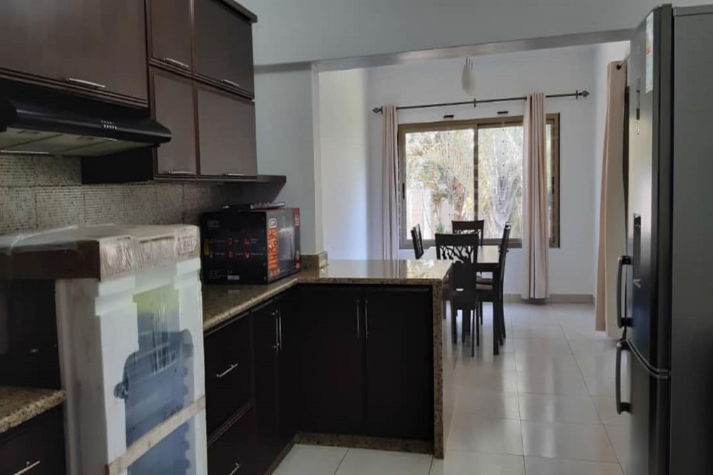 House to rent in Roma, Zambia - 3ZA1572652 House to rent in Roma, Zambia - 3ZA1572652