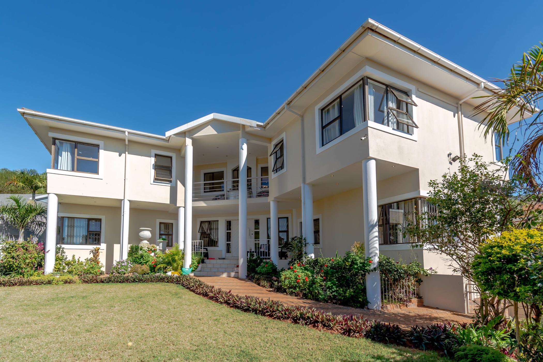 Double-storey house for sale in La Lucia - 1ND1495296