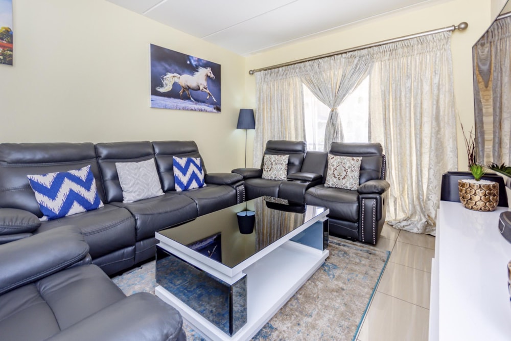 Townhouse sold in Birchleigh - KTP1638152