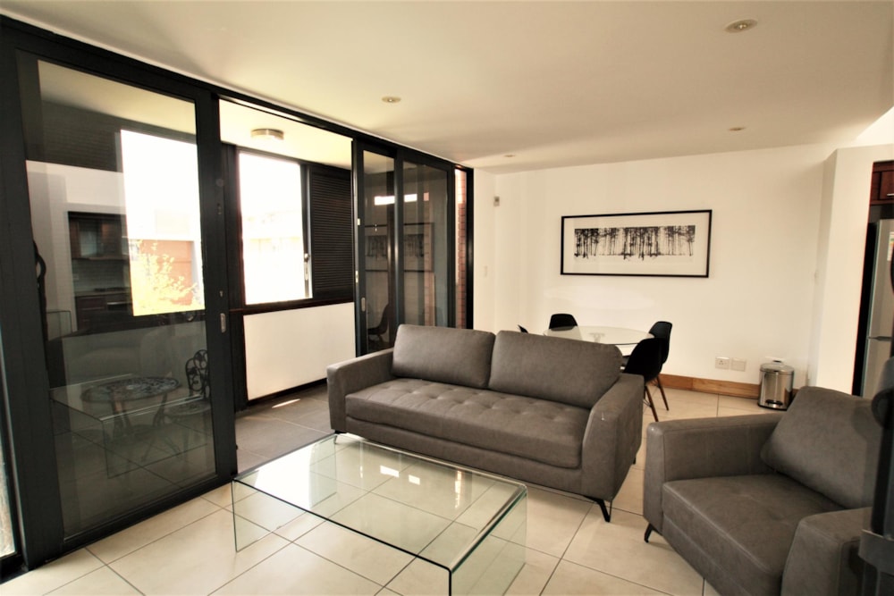 Apartment to rent in Melrose Arch - MAL1613625
