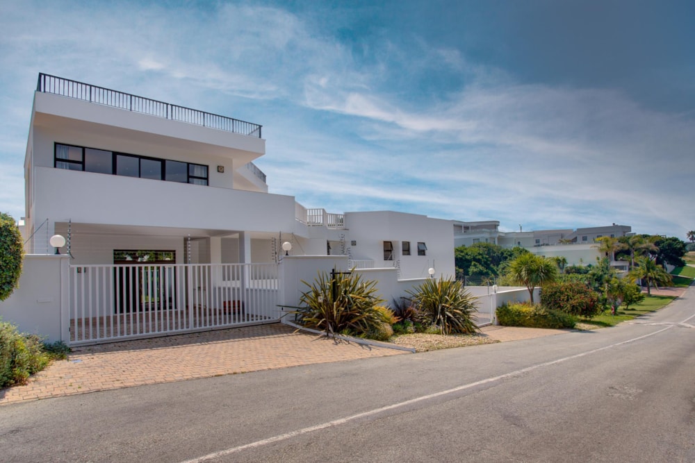 House for sale in Beachy Head - 1KG1498833 House for sale in Beachy Head - 1KG1498833