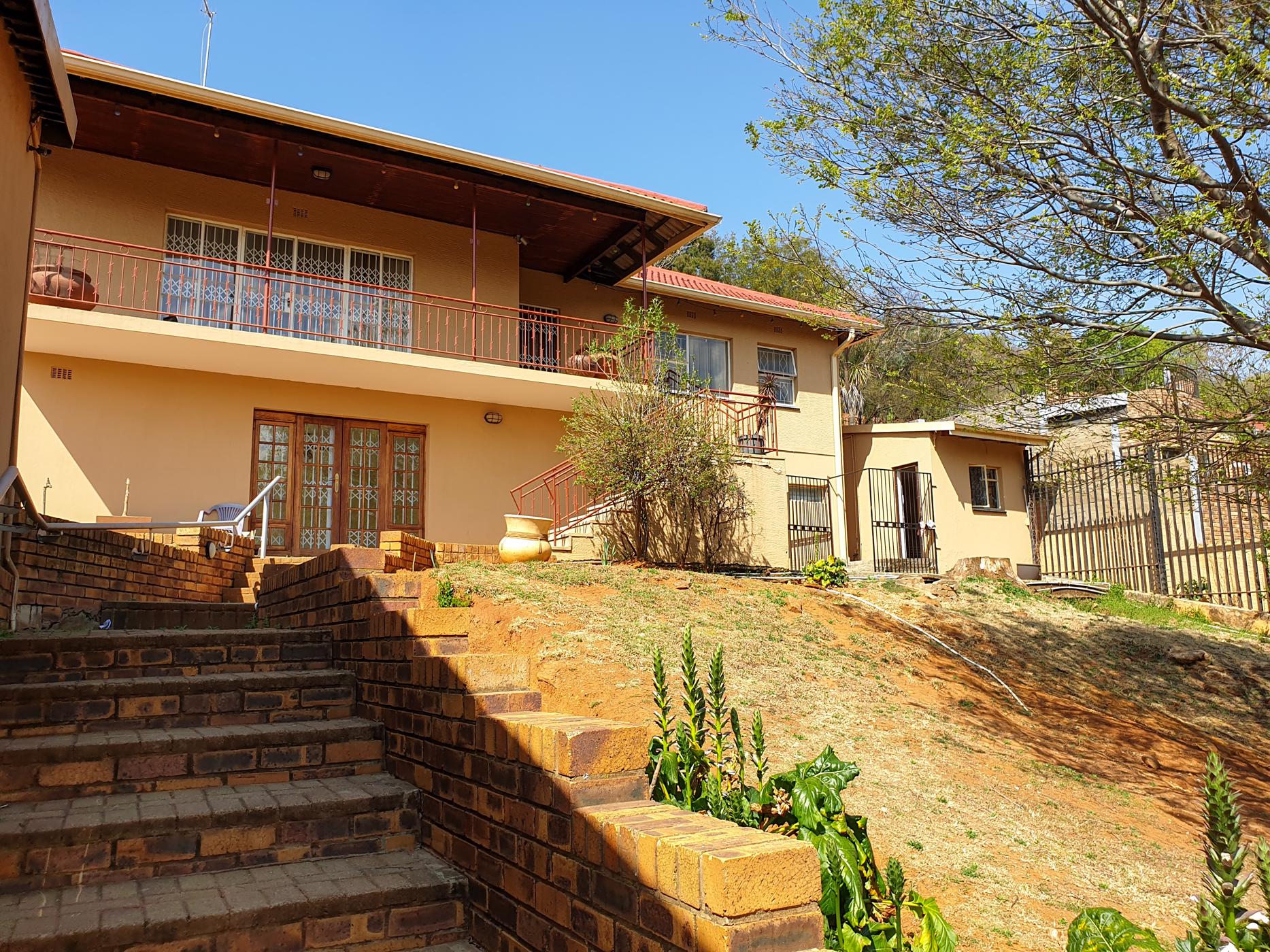 House to rent in Mondeor - 1GV1750618