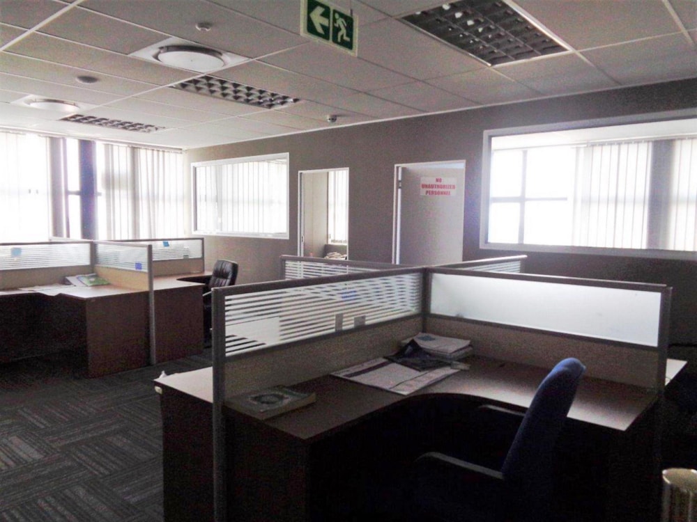 Commercial office to rent in Gaborone CBD, Botswana - 3BO1727457 Commercial office to rent in Gaborone CBD, Botswana - 3BO1727457