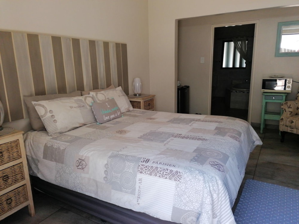 Guesthouse for sale in Hartswater, Northern Cape - 1RN1502208