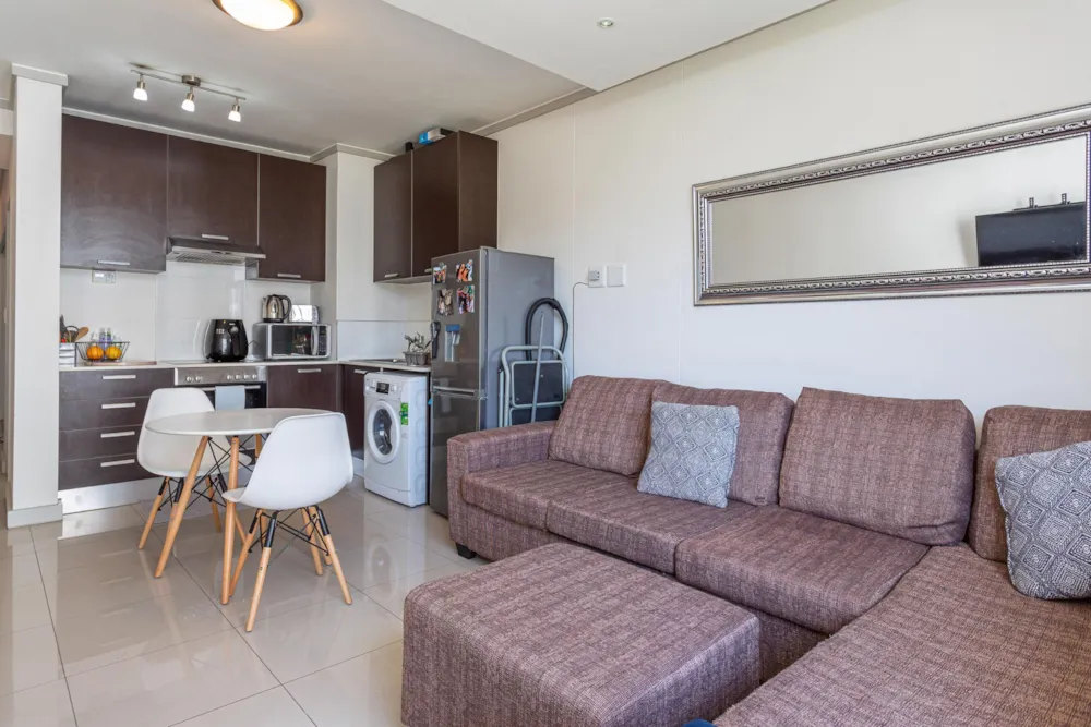 Apartment let in Claremont, Cape Town - RBL1721275 Apartment let in Claremont, Cape Town - RBL1721275