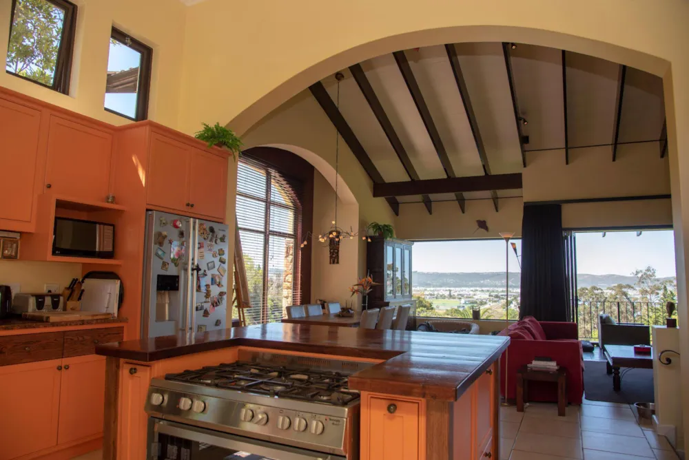 Bed & breakfast for sale in Paradise, Knysna - 1KG1499754 Bed & breakfast for sale in Paradise, Knysna - 1KG1499754