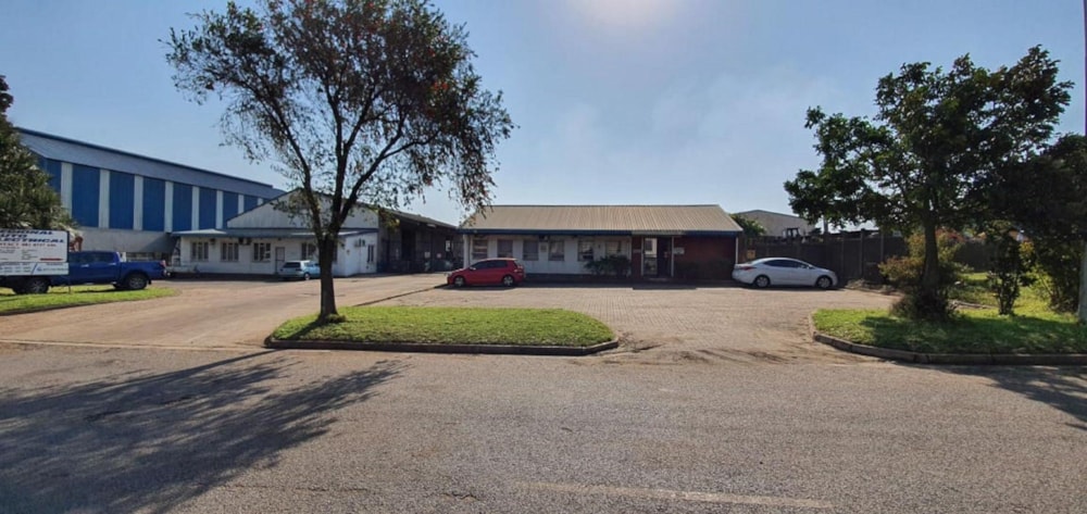 Commercial industrial property for sale in Alton - 1RY1502814 Commercial industrial property for sale in Alton - 1RY1502814