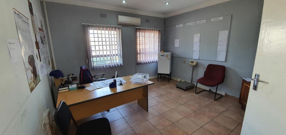 Commercial industrial property for sale in Alton - 1RY1502814 Commercial industrial property for sale in Alton - 1RY1502814