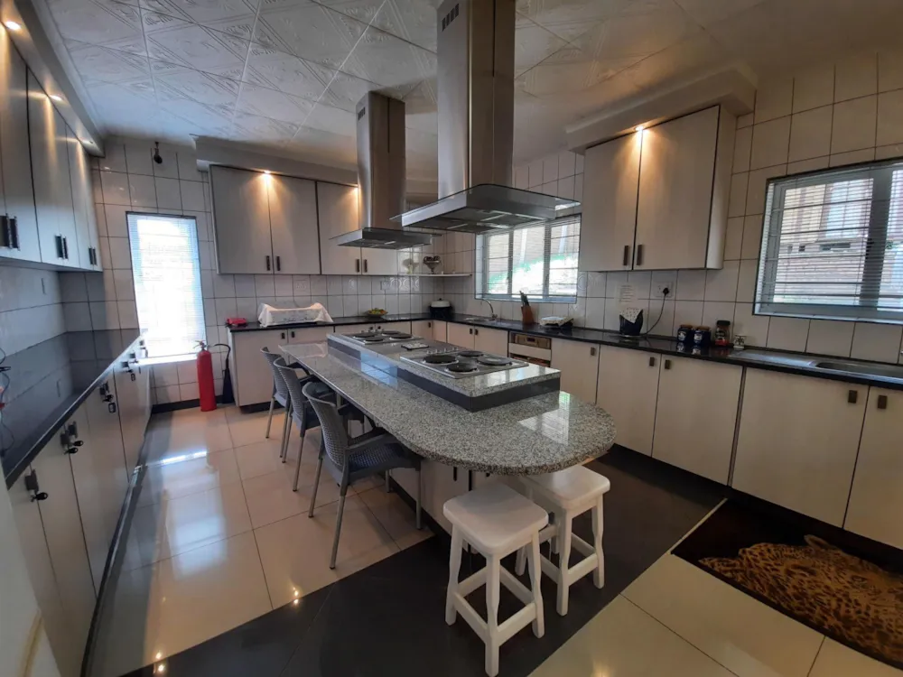 Bed & breakfast for sale in Empangeni - 1RY1506748 Bed & breakfast for sale in Empangeni - 1RY1506748