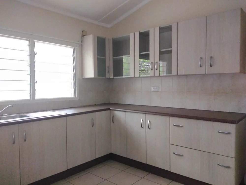House to rent in Leopards Hill, Zambia - 3ZA1504476 House to rent in Leopards Hill, Zambia - 3ZA1504476