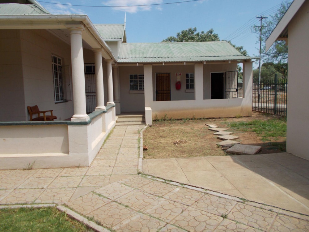 Commercial office for sale in Bethulie - 1KK1506010