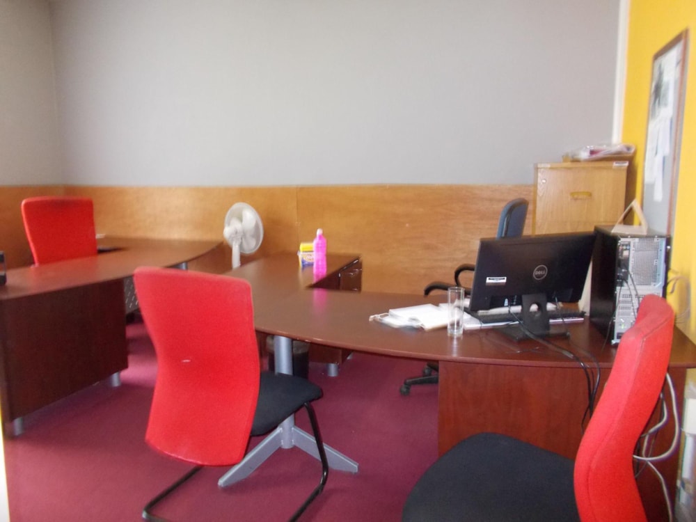 Commercial office for sale in Bethulie - 1KK1506010