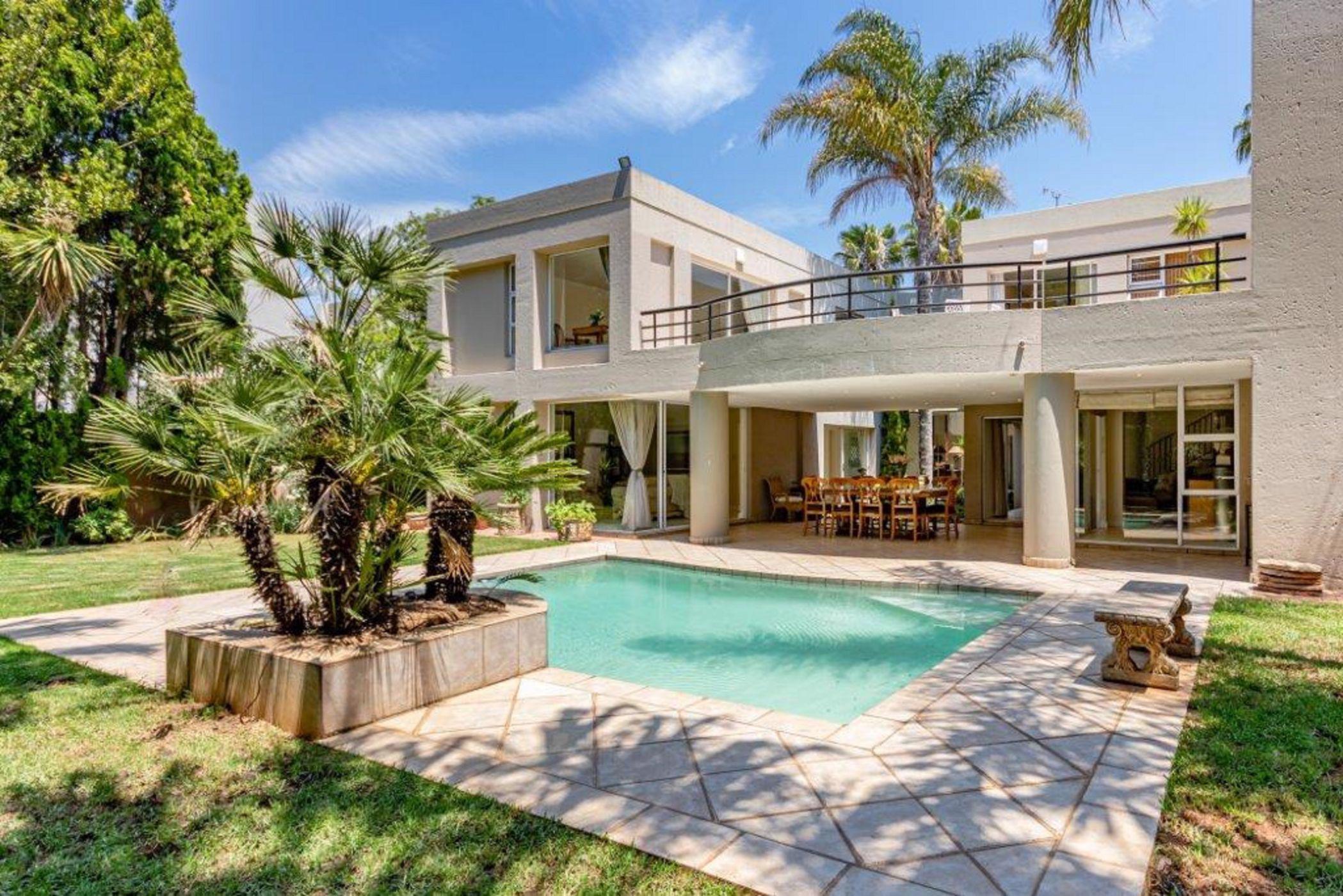 Double-storey cluster for sale in Bedfordview - BED1607034