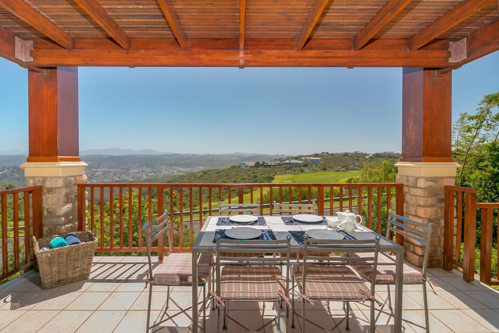 Security estate home to rent in Pezula Golf Estate - 1KG1463867 Security estate home to rent in Pezula Golf Estate - 1KG1463867