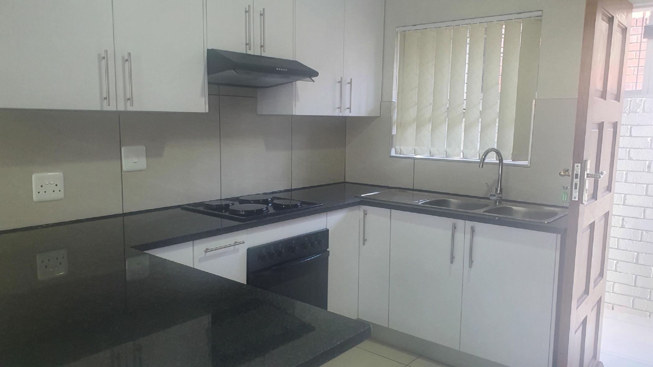 Apartment to rent in Wilro Park - RAL1724911