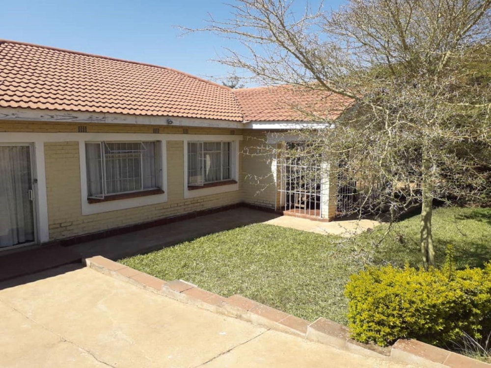 House for sale in Glaudina, Zimbabwe - 3ZB1507150 House for sale in Glaudina, Zimbabwe - 3ZB1507150
