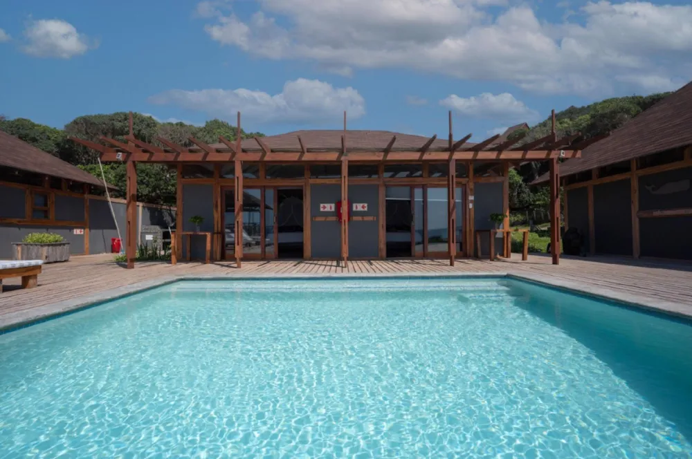Beachfront villa for sale in Ponta Mamoli, Mozambique - 3MQ1509307 Beachfront villa for sale in Ponta Mamoli, Mozambique - 3MQ1509307