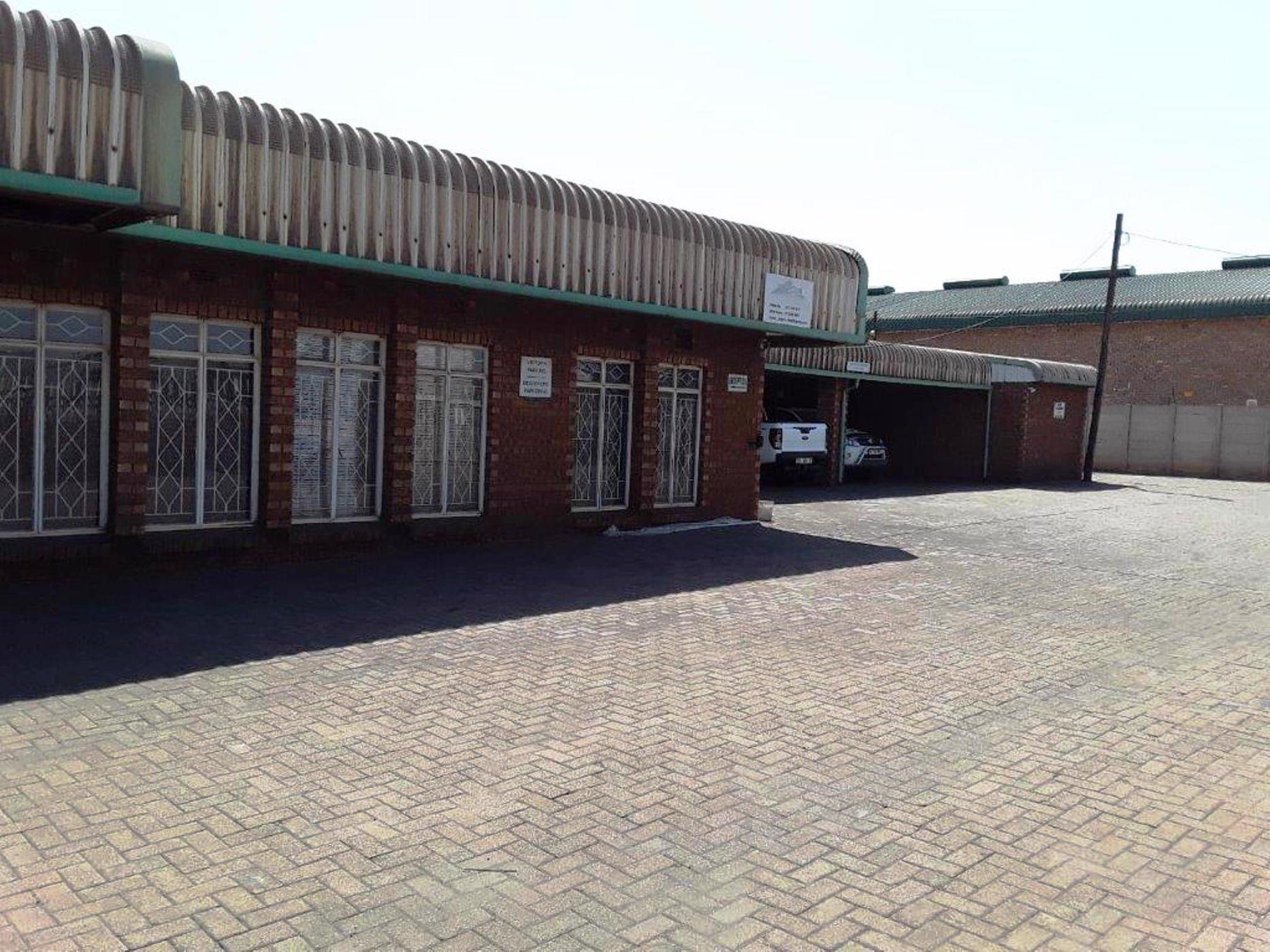 Commercial industrial property for sale in Vaalbank, Middelburg, Mpumalanga - 1MD1509116