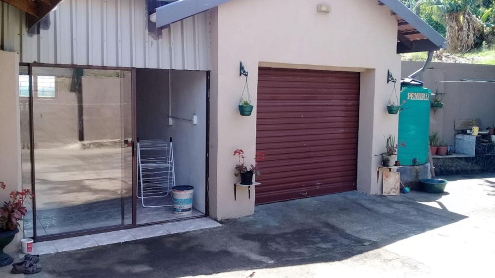 House for sale in Umzinto - 1si1180329 House for sale in Umzinto - 1si1180329