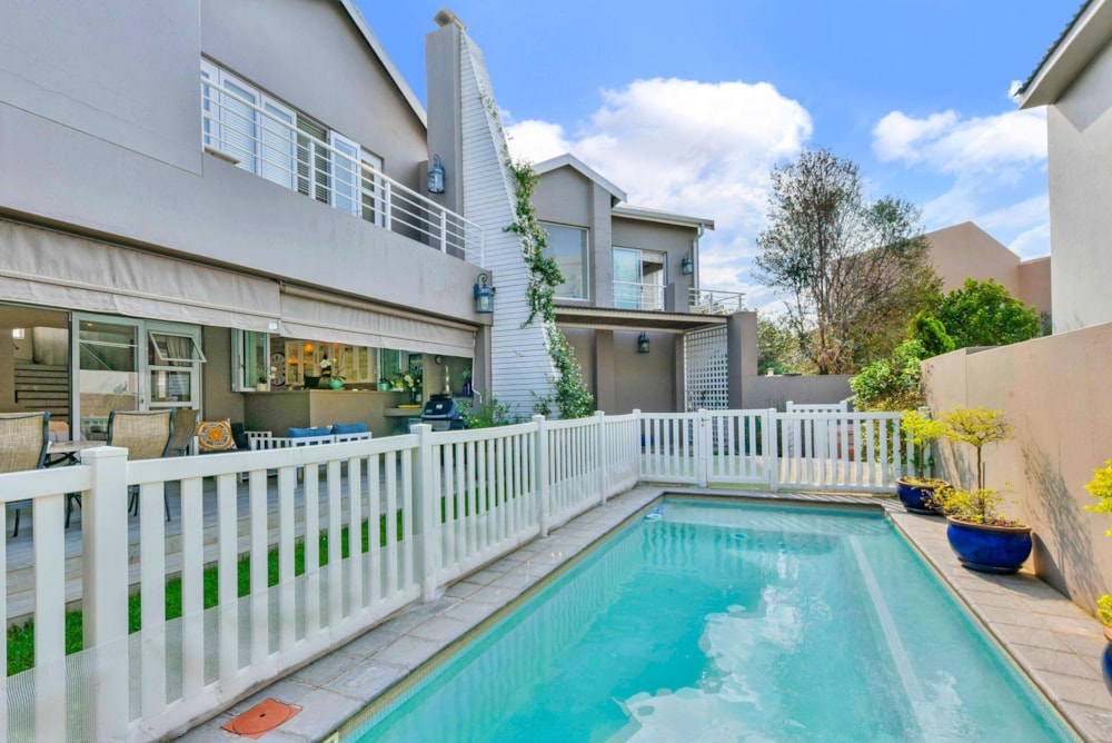 Double-storey house for sale in Stone River Estate - FW1714881 Double-storey house for sale in Stone River Estate - FW1714881