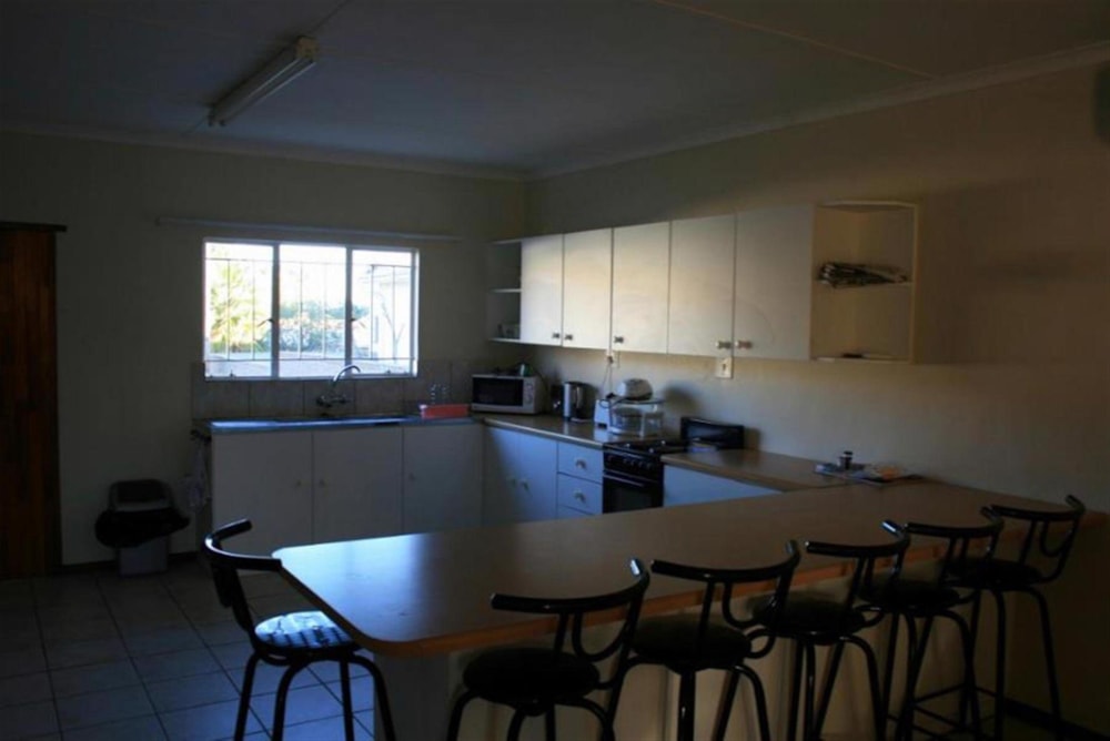 Bachelor apartment let in Springbok - 1NA1578616 Bachelor apartment let in Springbok - 1NA1578616