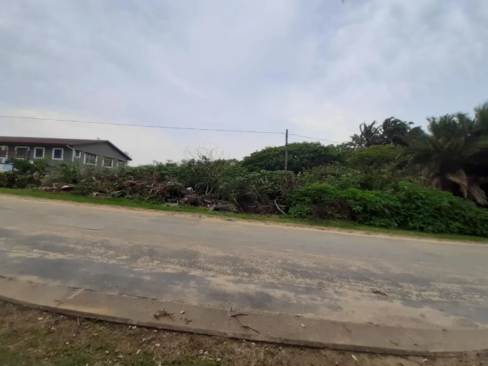 Vacant land for sale in Hibberdene - 1UW1338252 Vacant land for sale in Hibberdene - 1UW1338252