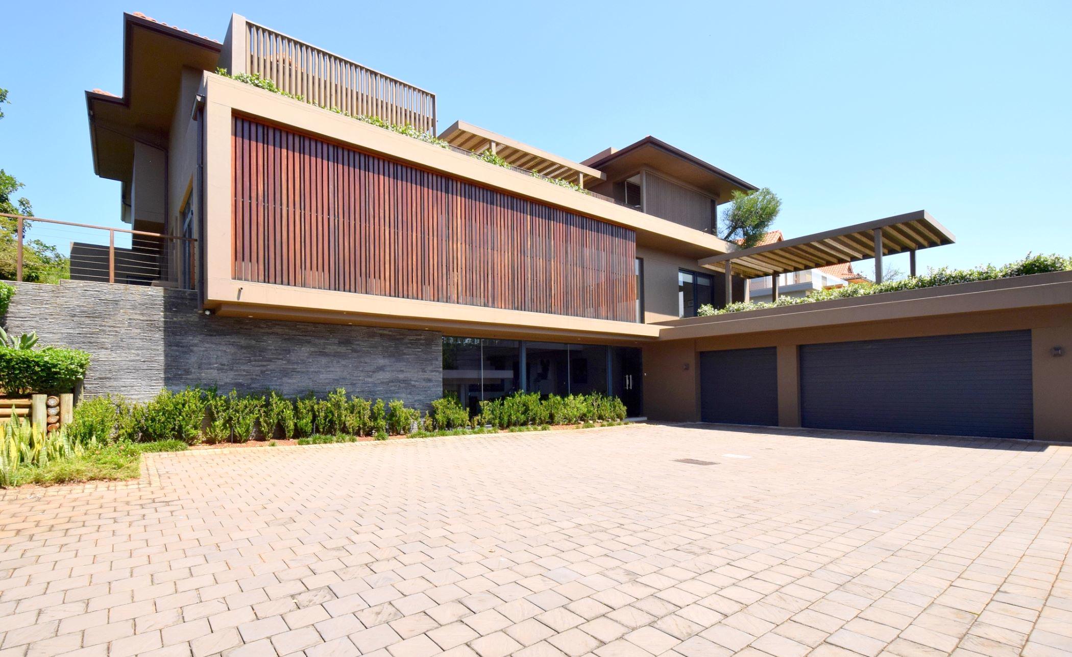 Multi-storey house for sale in Zimbali Estate - 1BD1509448