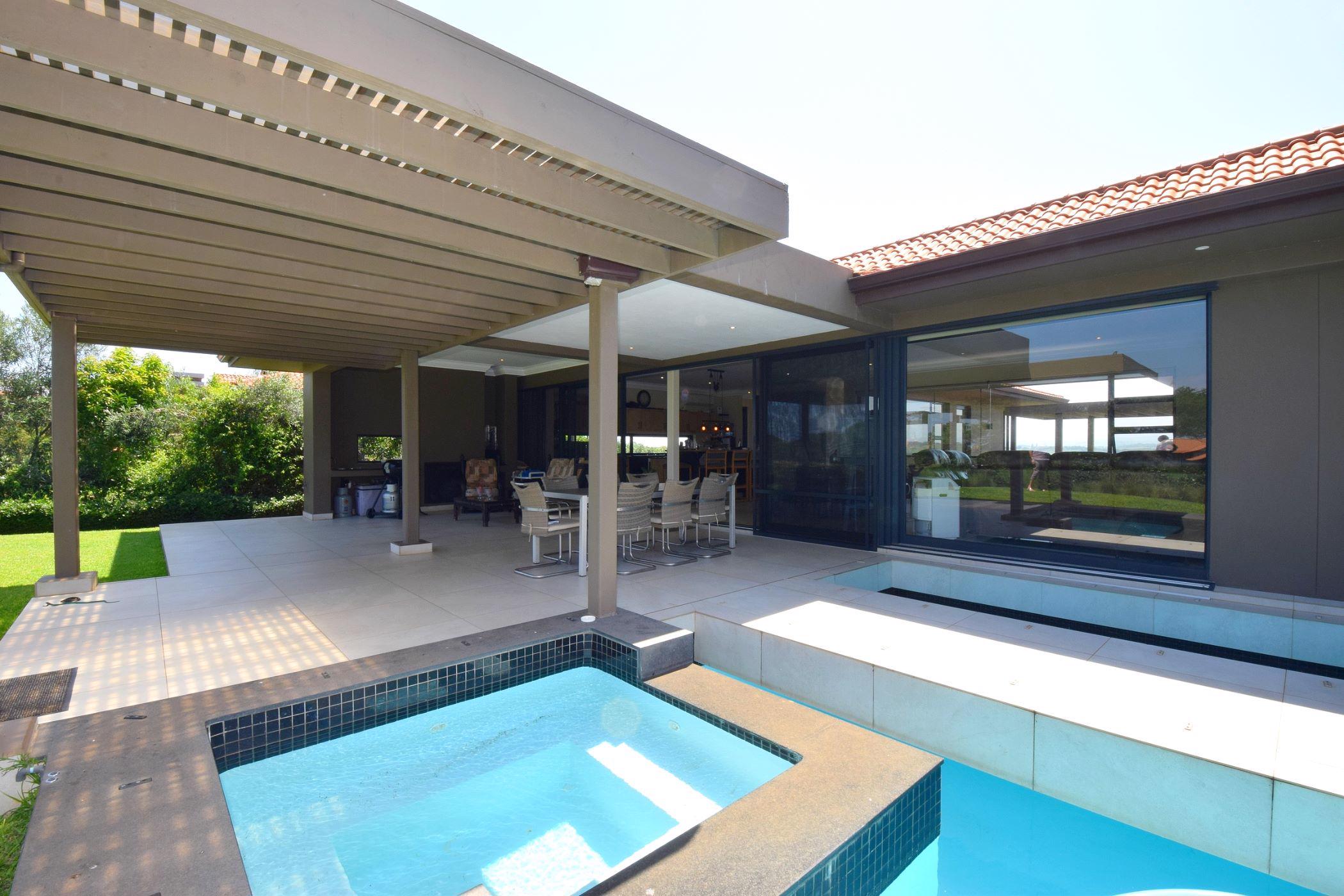 Multi-storey house for sale in Zimbali Estate - 1BD1509448