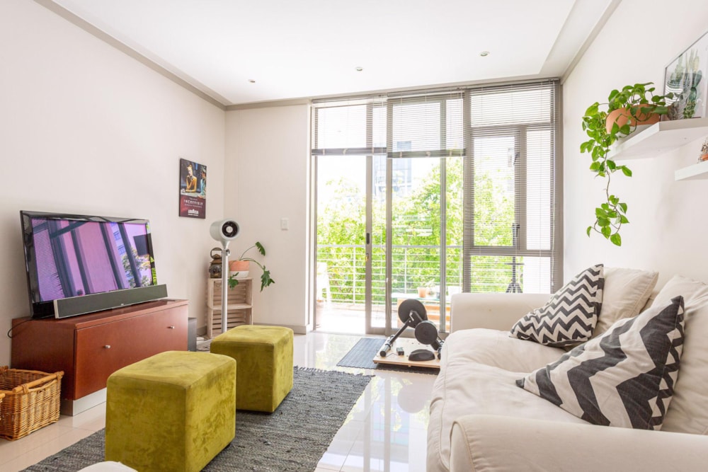 Apartment let in Claremont, Cape Town - RBL1739786 Apartment let in Claremont, Cape Town - RBL1739786
