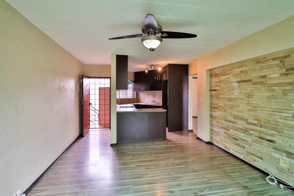 Townhouse for sale in Glenvista - 1GV1738931 Townhouse for sale in Glenvista - 1GV1738931