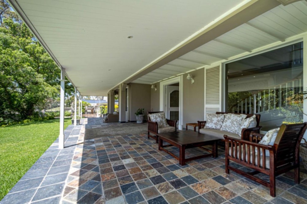 Double-storey house for sale in Colleen Glen - 1PLZ1511125 Double-storey house for sale in Colleen Glen - 1PLZ1511125