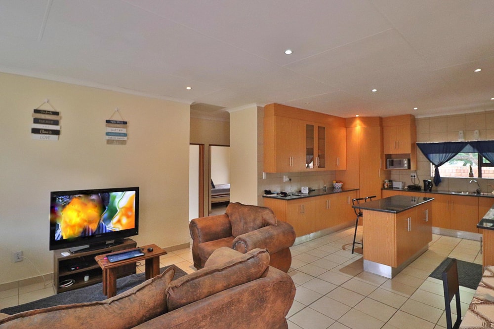 Cluster to rent in Ellisras (Lephalale) - 1ER1740493 Cluster to rent in Ellisras (Lephalale) - 1ER1740493