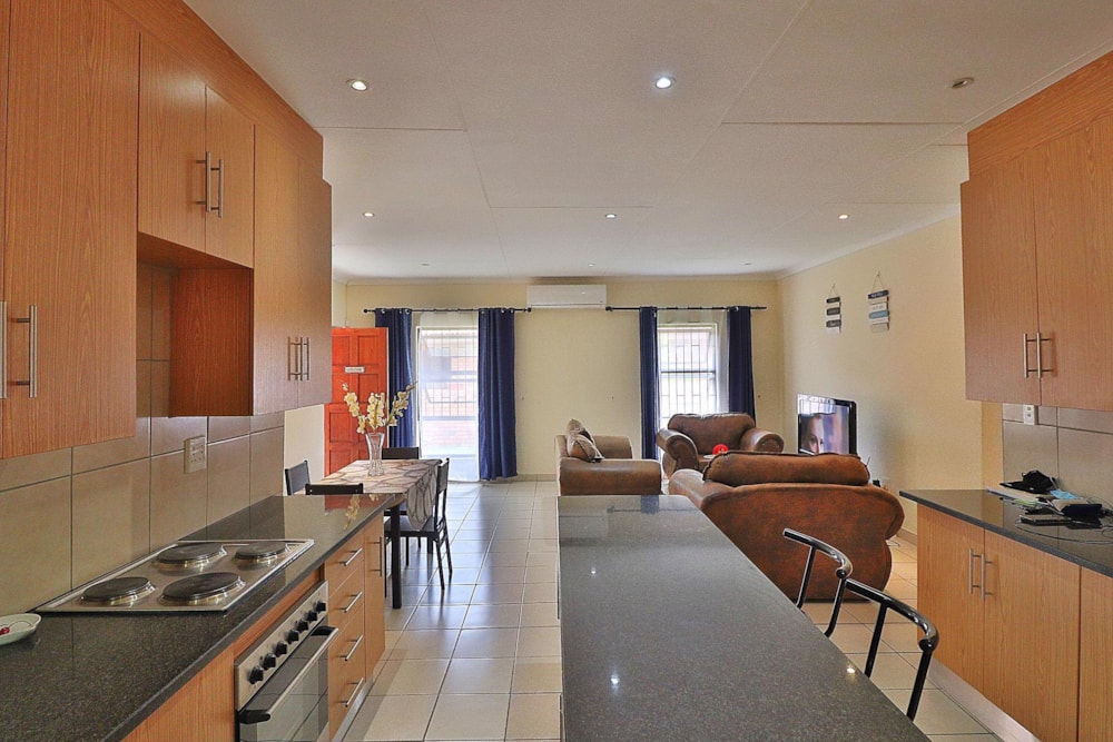 Cluster to rent in Ellisras (Lephalale) - 1ER1740493 Cluster to rent in Ellisras (Lephalale) - 1ER1740493