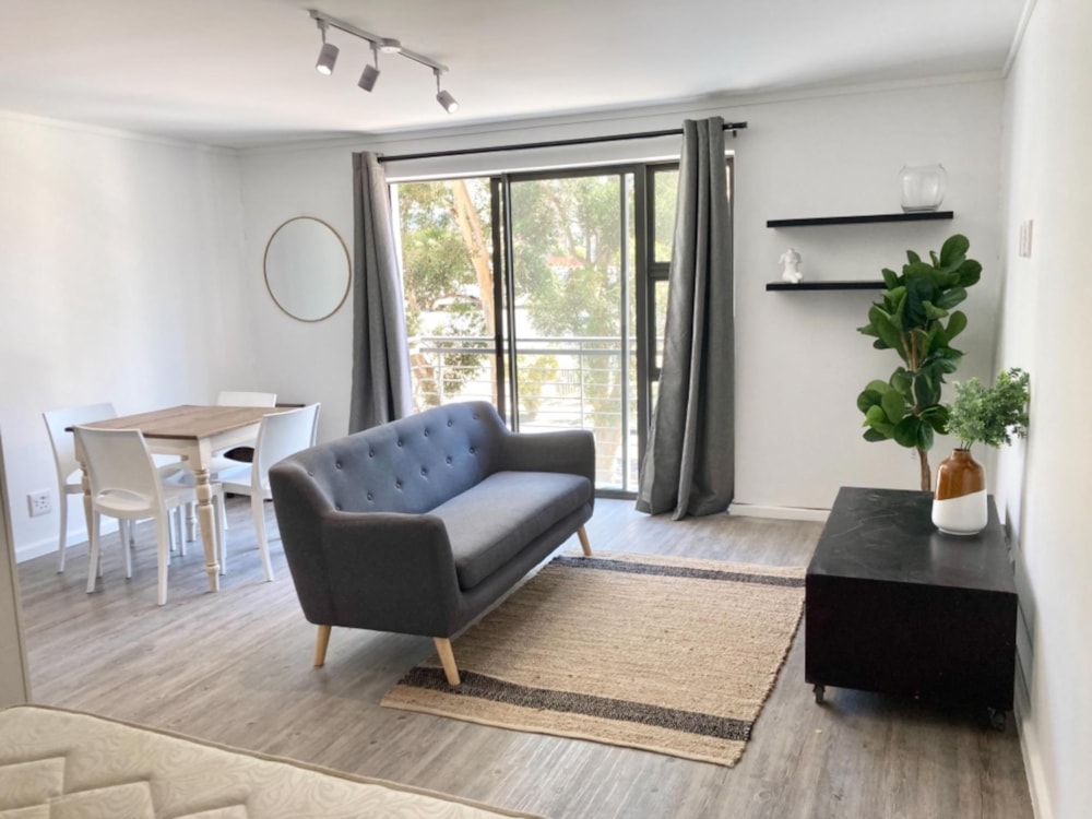 Bachelor apartment let in Zonnebloem - CBL1702644 Bachelor apartment let in Zonnebloem - CBL1702644