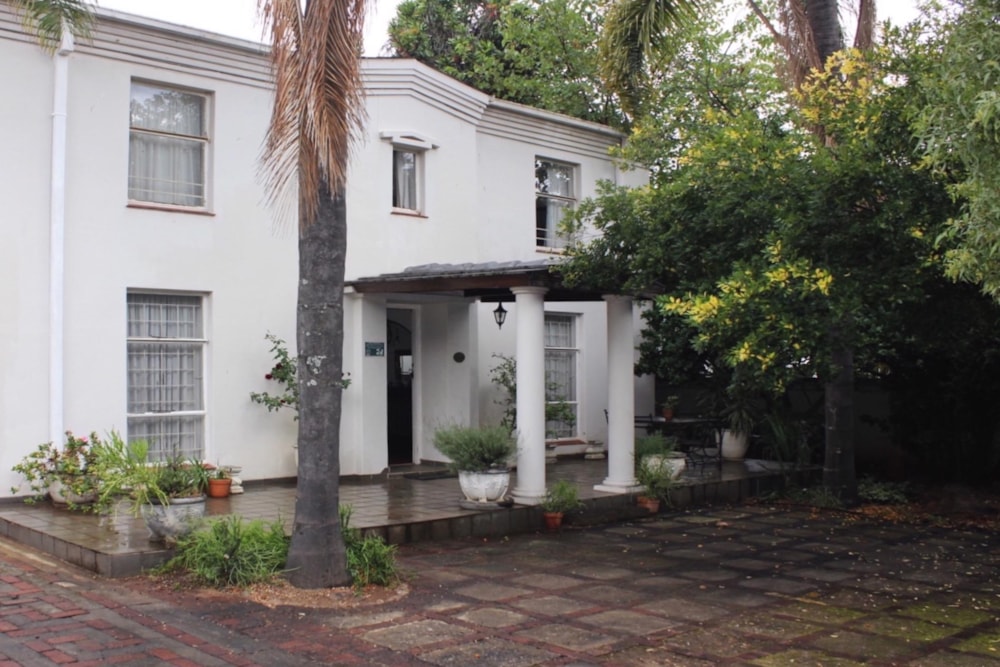 House for sale in Brooklyn, Pretoria East - PT1437917 House for sale in Brooklyn, Pretoria East - PT1437917