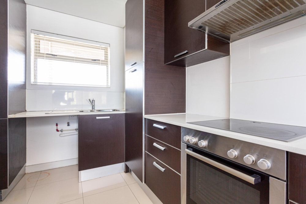 Penthouse apartment let in Claremont, Cape Town - RBL1697624