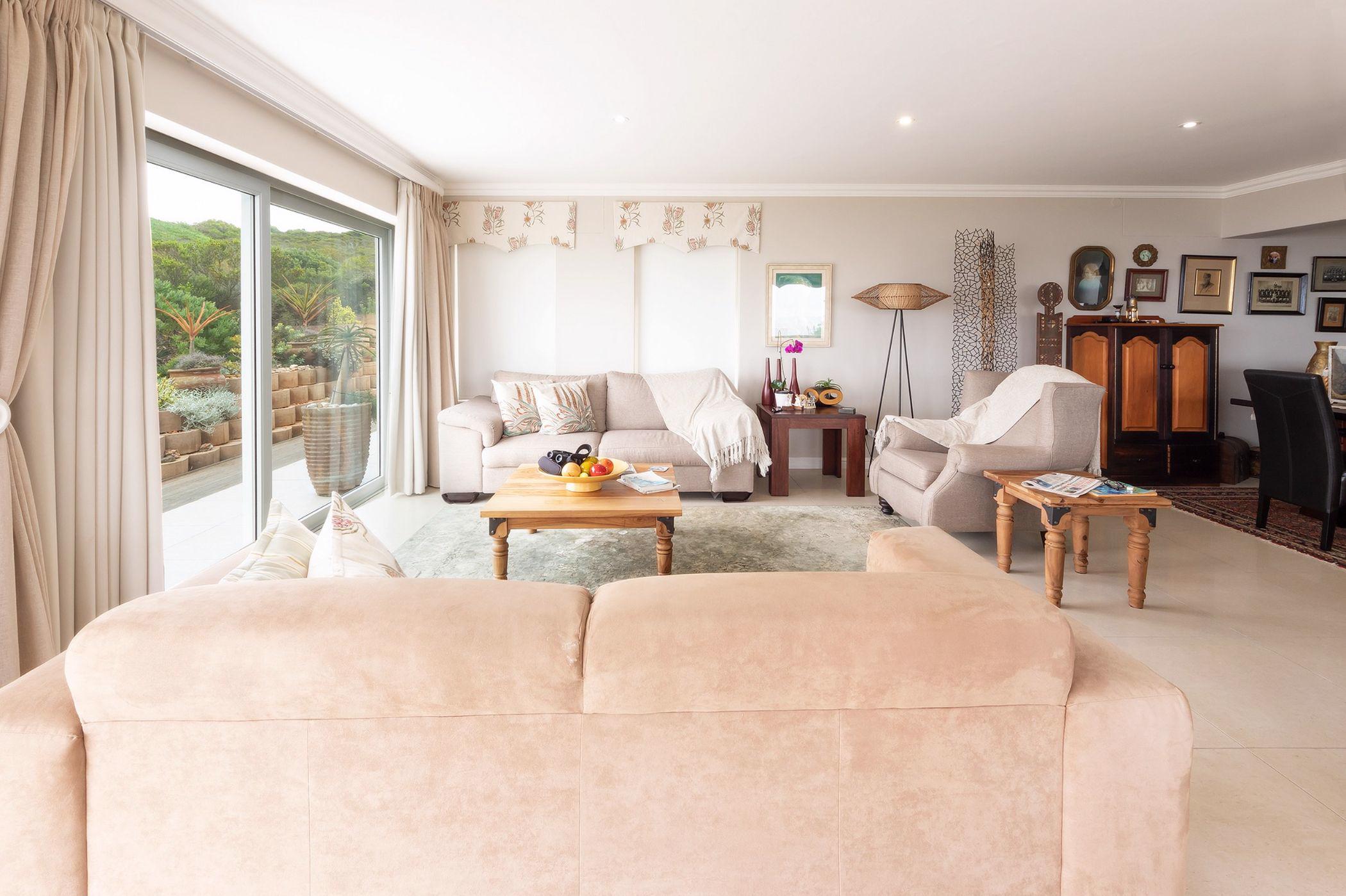 Double-storey house for sale in Pinnacle Point Golf Estate - 1MB1519572