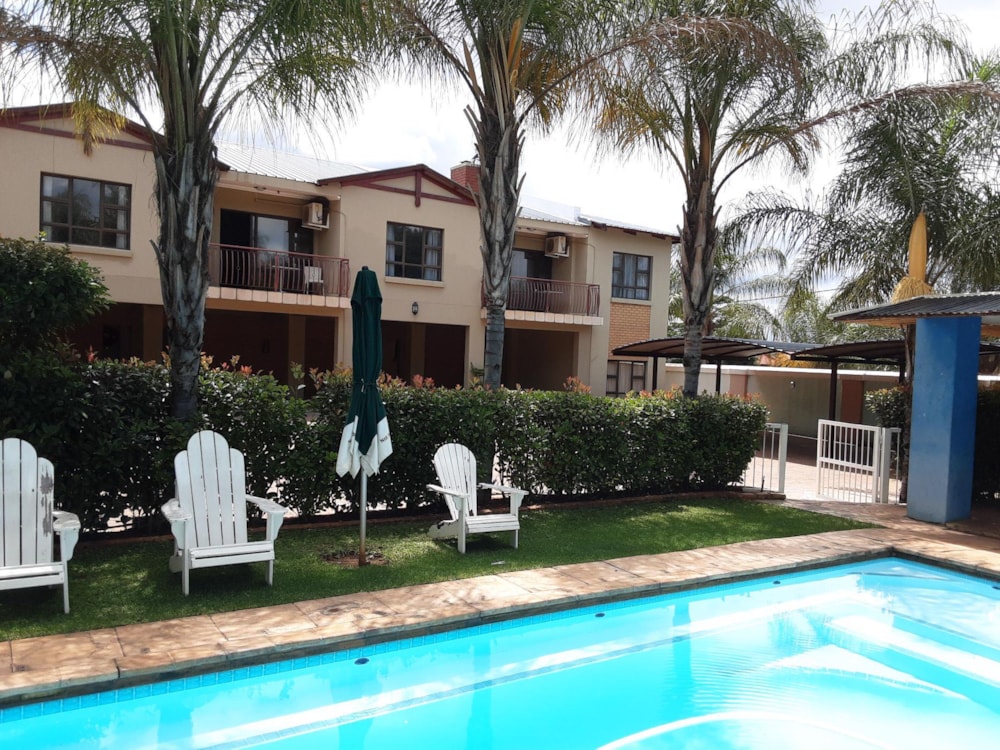 Security complex home for sale in Schoemansville - 1HR1664508 Security complex home for sale in Schoemansville - 1HR1664508