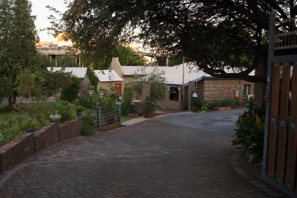 Guesthouse for sale in Kuruman - 1RN1516161 Guesthouse for sale in Kuruman - 1RN1516161