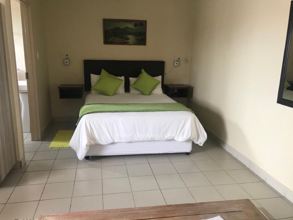 Commercial business for sale in Southernwood, Mthatha - 1MH1517672 Commercial business for sale in Southernwood, Mthatha - 1MH1517672