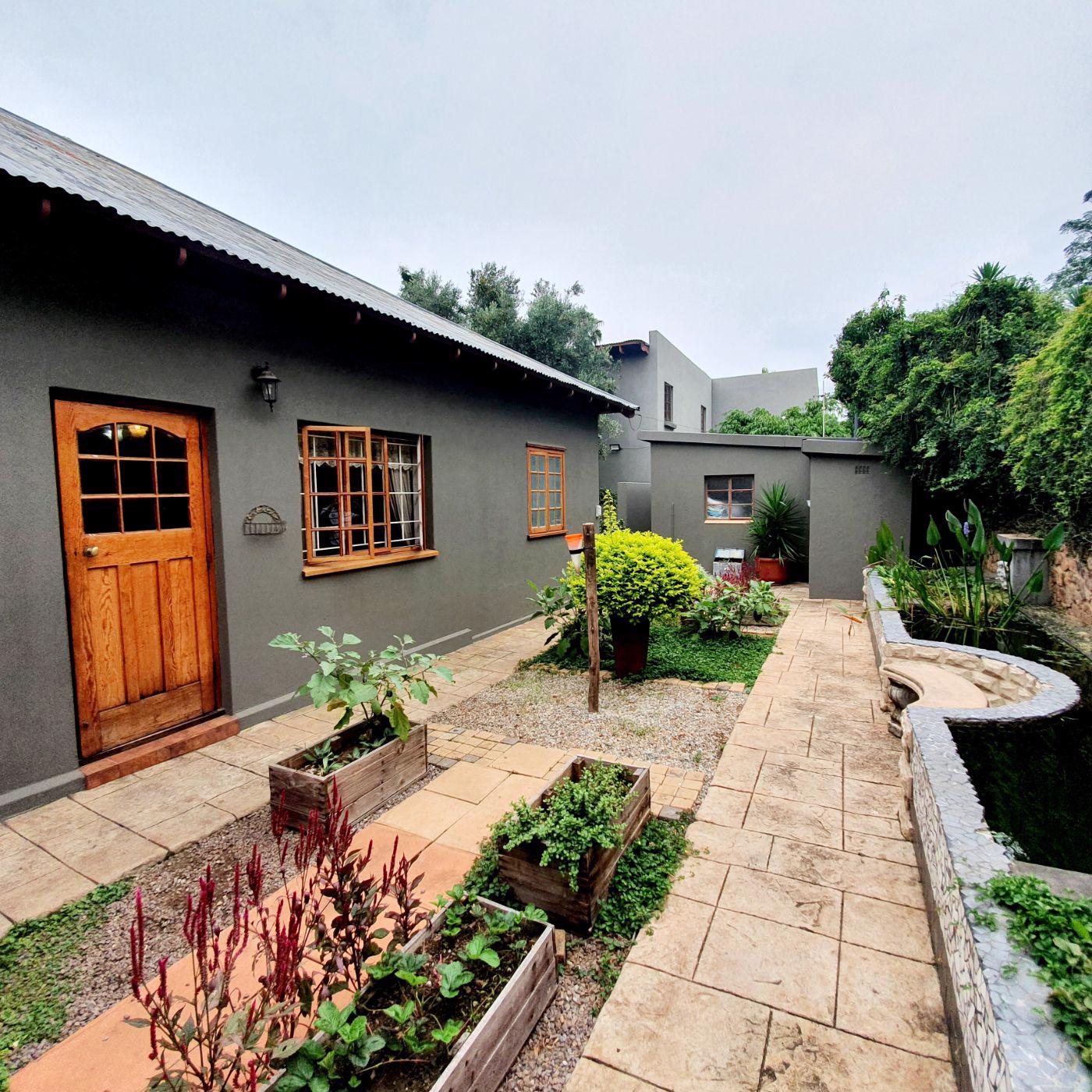 Guesthouse for sale in Eastcliff, Pretoria - PT1519506