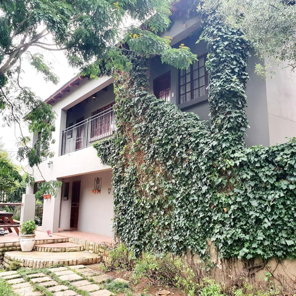 Guesthouse for sale in Eastcliff, Pretoria - PT1519506 Guesthouse for sale in Eastcliff, Pretoria - PT1519506